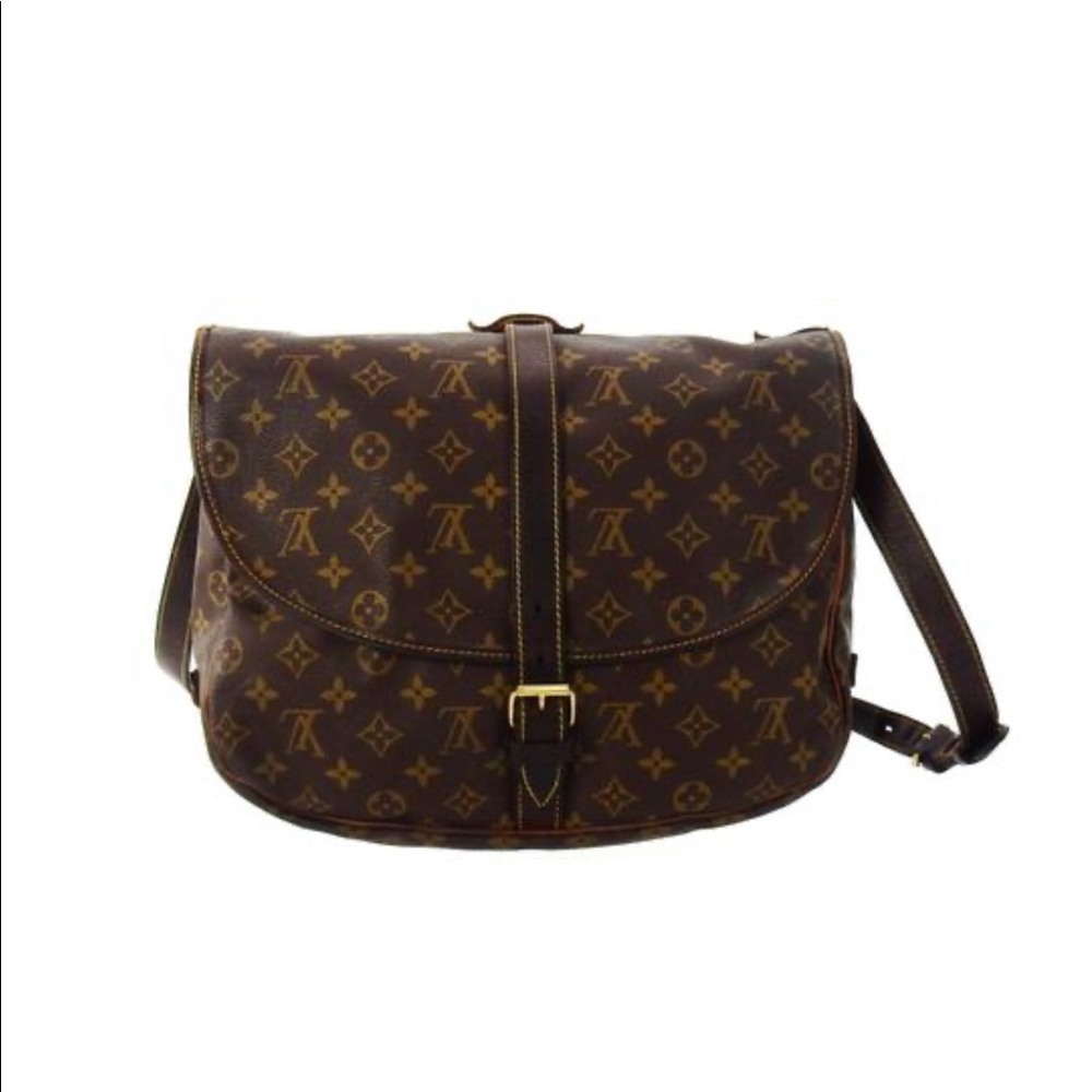 Authentic Louis Vuitton samur cross body bag - Picture 3 of 11
